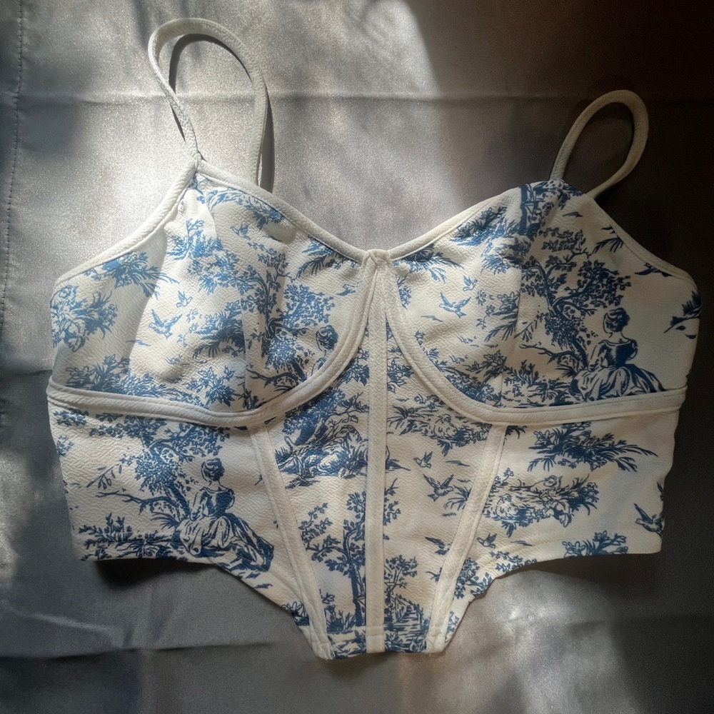 SHEIN Blue and Cream Crop Top
